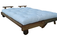 posizione letto con testatina braccioli