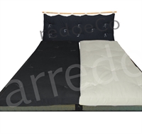 con testiera a cuscino futon